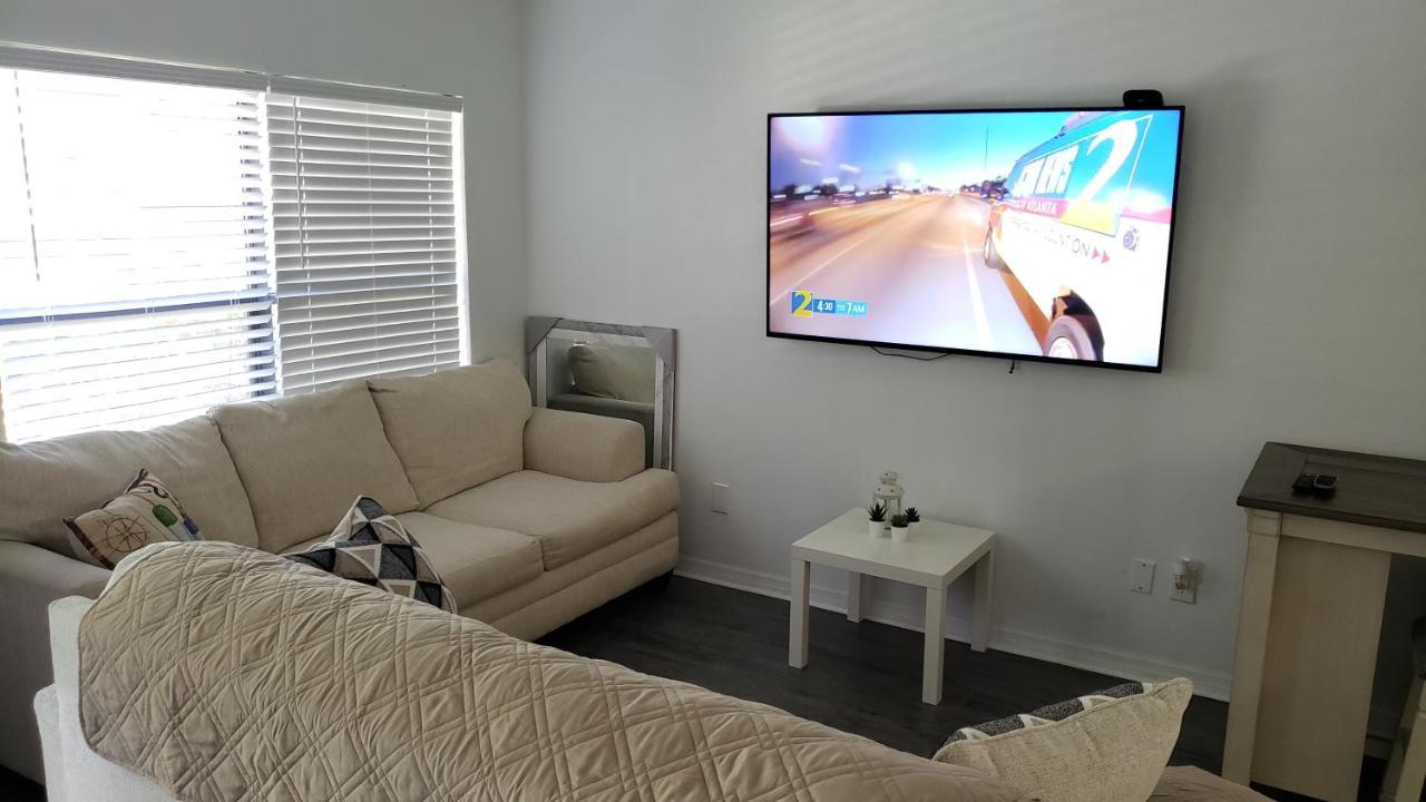 Discover Luxury Condo Steps Away From Celebration Pointe And I-75! Gainesville Exterior foto